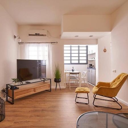 Arnon Apr Gordon Area Lägenhet Tel Aviv Exteriör bild
