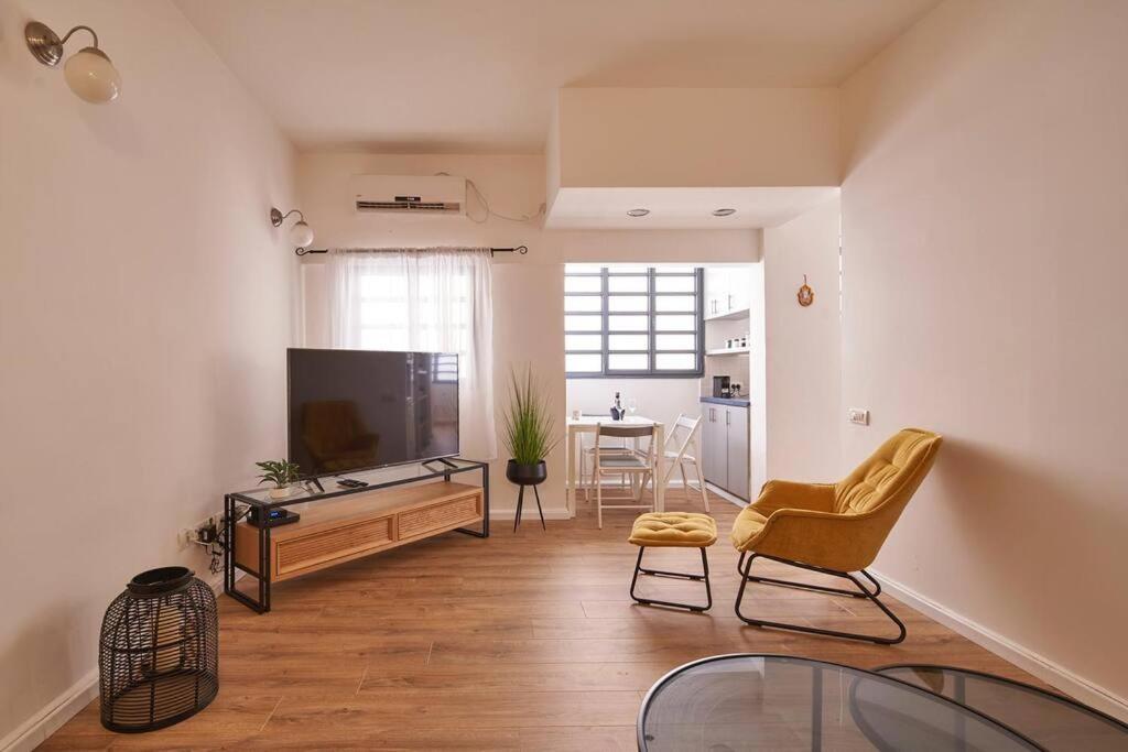 Arnon Apr Gordon Area Lägenhet Tel Aviv Exteriör bild